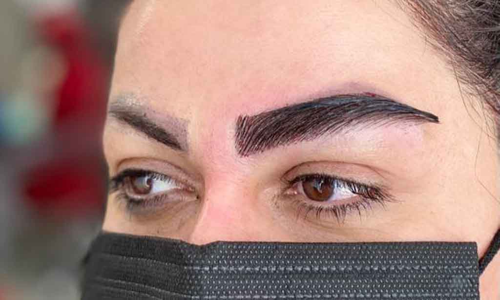 خانم احسانی